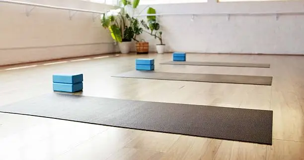 How to Choose the Perfect Surface for Daily Yoga Practice