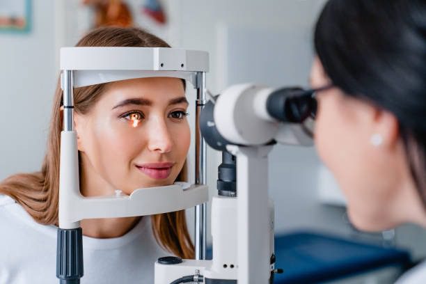 Cataract Surgeons and Eye Hospitals in Vadodara