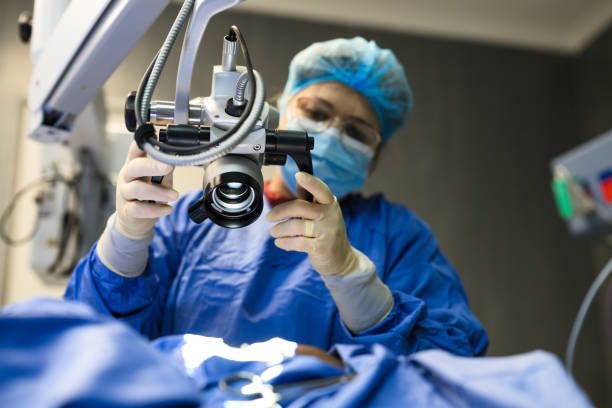 Cataract Surgeons and Eye Hospitals in Vadodara